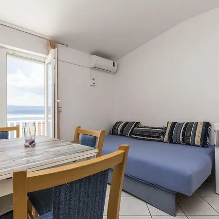 Seaview Nikola
